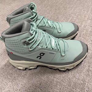 On Running Athletic Shoes in Mint and Gray